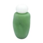 POTICHE  EM VIDRO VERDE COM TAMPA BRANCA