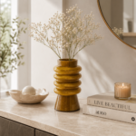 VASO DECORATIVO EM VIDRO AMARELO - Imagem 2